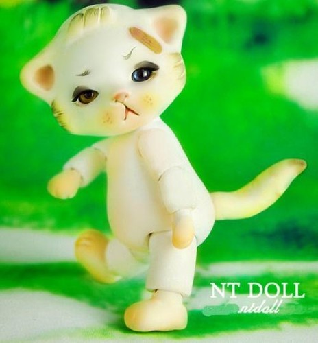ball jointed doll animal